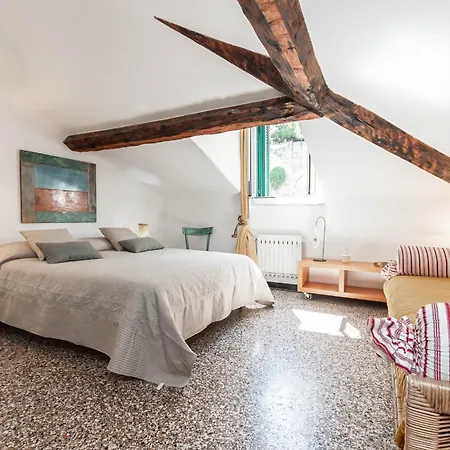 Spianata Di Castelletto, 5-Bed Elegant Attic In The Historic Center Of Genoa Apartment Exterior photo